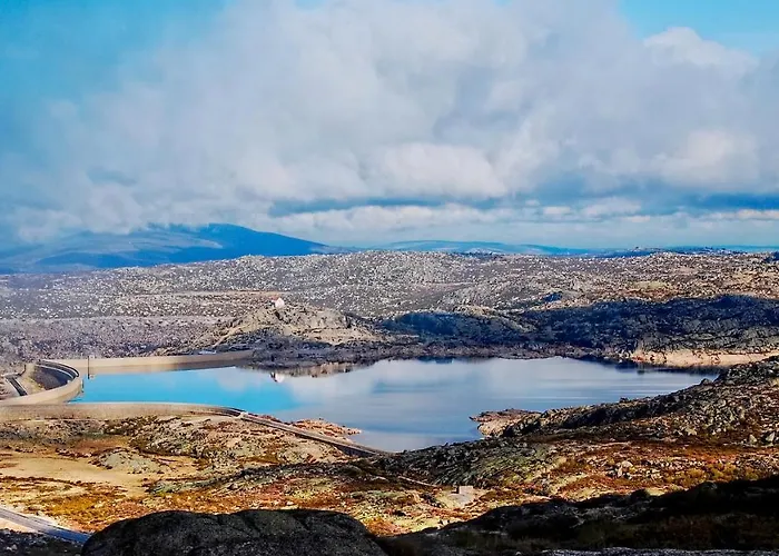 Casa Essencias, Quinta De Santo Antonio * コビリャン